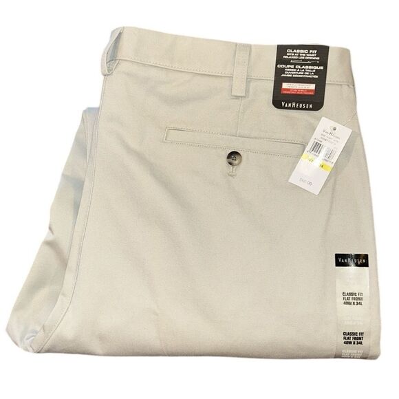NEW Van Heusen Mens Classic Fit Khaki Pants - Picture 1 of 9